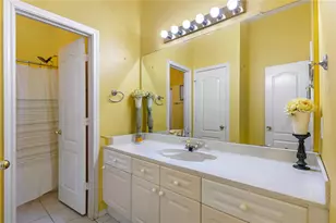 6113 Cliffbrook Dr, North Richland Hills, TX 76180 - Photo 23