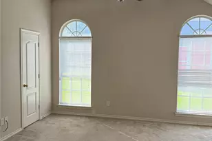 6113 Cliffbrook Dr, North Richland Hills, TX 76180 - Photo 5