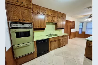 1602 Carla Avenue, Arlington, TX 76014 - Photo 3