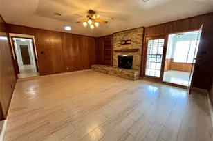 1602 Carla Ave, Arlington, TX 76014 - Photo 7