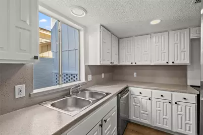 3305 Ambassador Row, Dalworthington Gardens, TX 76013 - Photo 15