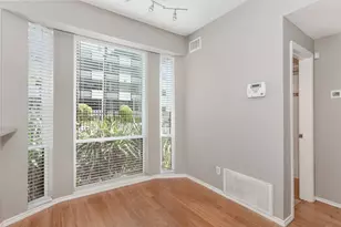 2002 N Fitzhugh Ave, Dallas, TX 75204 - Photo 11