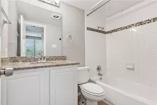 2002 N Fitzhugh Ave, Dallas, TX 75204 - Photo 17