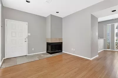 2002 N Fitzhugh Avenue #2, Dallas, TX 75204 - Photo 13