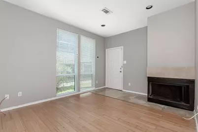 2002 N Fitzhugh Avenue #2, Dallas, TX 75204 - Photo 13