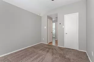 2002 N Fitzhugh Ave, Dallas, TX 75204 - Photo 21