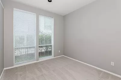 2002 N Fitzhugh Avenue #2, Dallas, TX 75204 - Photo 21