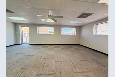 220 N Oak Avenue, Mineral Wells, TX 76067 - Photo 7