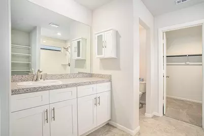 704 Christopher Drive, Cleburne, TX 76033 - Photo 13