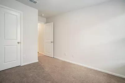 704 Christopher Drive, Cleburne, TX 76033 - Photo 21