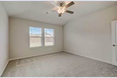 2225 Zephyr Drive, Princeton, TX 75407 - Photo 9