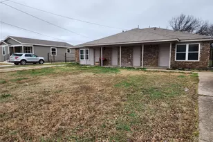 4304 S Cravens Rd, Fort Worth, TX 76119 - Photo 17