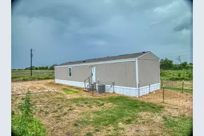 11933 County Road 2170, Barry, TX 75102 - Photo 7