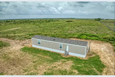 11933 County Road 2170, Barry, TX 75102 - Photo 3