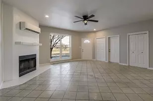 438 Edna Rd, Waxahachie, TX 75165 - Photo 7