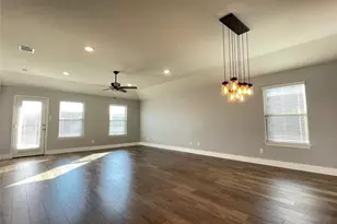 1331 Meadow Creek Dr, Princeton, TX 75407 - Photo 11