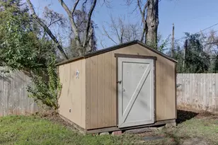 913 N 32nd St, Waco, TX 76707 - Photo 11