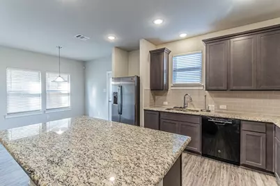 5004 Villas Drive, Sanger, TX 76266 - Photo 7