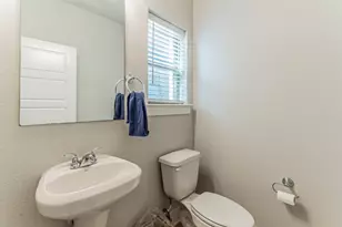 5004 Villas Dr, Sanger, TX 76266 - Photo 19