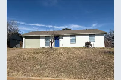 117 Yorkshire Drive, Cedar Hill, TX 75104 - Photo 1