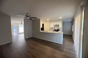 117 Yorkshire Dr, Cedar Hill, TX 75104 - Photo 5