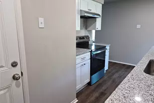 117 Yorkshire Dr, Cedar Hill, TX 75104 - Photo 11