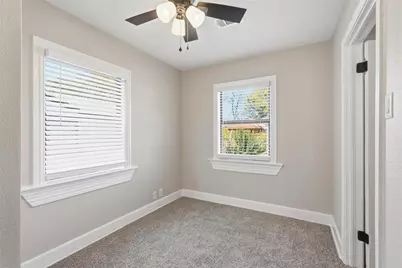 3307 Dawes Drive, Dallas, TX 75211 - Photo 17