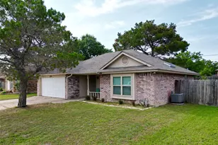 6624 Aztec Ct, Lake Worth, TX 76135 - Photo 1