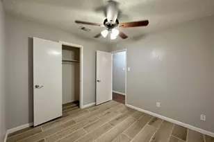 6624 Aztec Ct, Lake Worth, TX 76135 - Photo 13