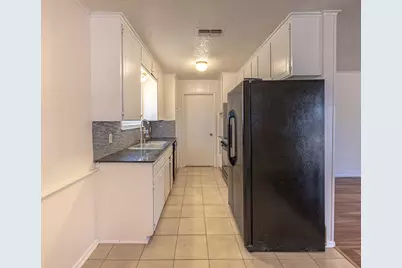 6704 Trailwood Drive, Forest Hill, TX 76140 - Photo 7