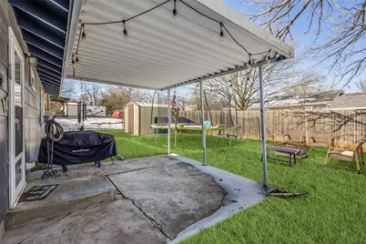 758 E Jefferson Street, Van Alstyne, TX 75495 - Photo 11