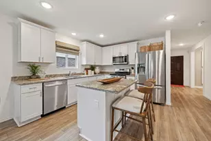 14069 Ladbroke St, Pilot Point, TX 76258 - Photo 3