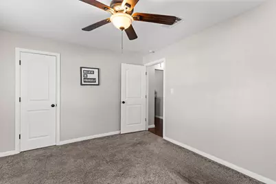 3700 Charlton Avenue, Waco, TX 76711 - Photo 13