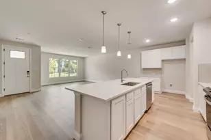 8330 Bayside Dr, Rowlett, TX 75088 - Photo 5