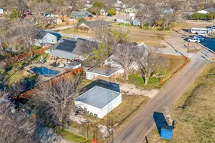 201 N Spears St, Alvarado, TX 76009 - Photo 9