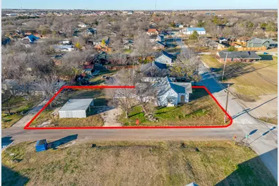 201 N Spears Street, Alvarado, TX 76009 - Photo 3