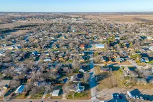 201 N Spears St, Alvarado, TX 76009 - Photo 19