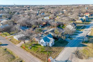 201 N Spears St, Alvarado, TX 76009 - Photo 13