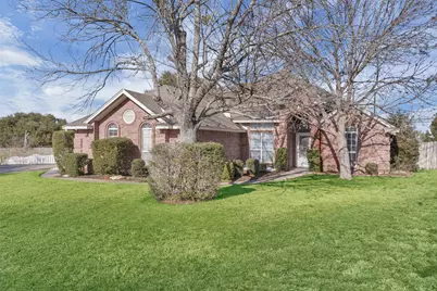 3911 Bonita Court, Granbury, TX 76049 - Photo 3