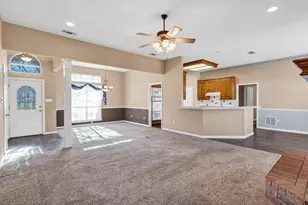 3911 Bonita Ct, Granbury, TX 76049 - Photo 9