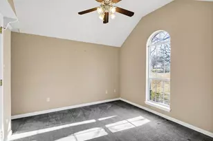 3911 Bonita Ct, Granbury, TX 76049 - Photo 13