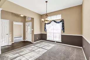 3911 Bonita Ct, Granbury, TX 76049 - Photo 11