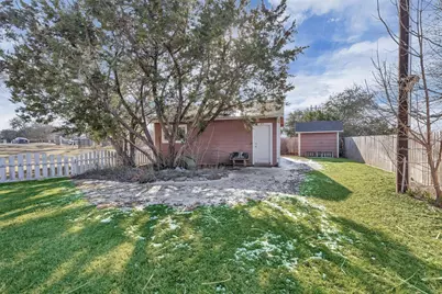 3911 Bonita Court, Granbury, TX 76049 - Photo 35