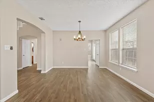 3932 Valez Dr, Carrollton, TX 75007 - Photo 9