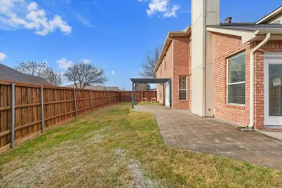 3932 Valez Drive, Carrollton, TX 75007 - Photo 31