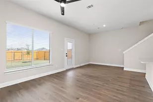 720 Carson Ln, Pilot Point, TX 76258 - Photo 3