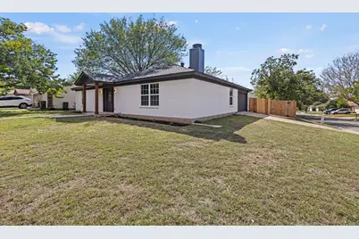 6000 Cool Springs Drive, Arlington, TX 76001 - Photo 1