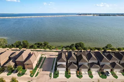 8326 Bayside Drive, Rowlett, TX 75088 - Photo 3