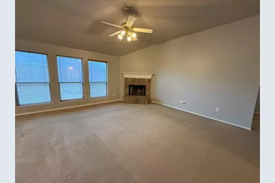 7033 Snowy Owl Street, Arlington, TX 76002 - Photo 3