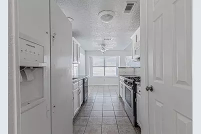 2606 Hollow Bend, Mesquite, TX 75150 - Photo 7